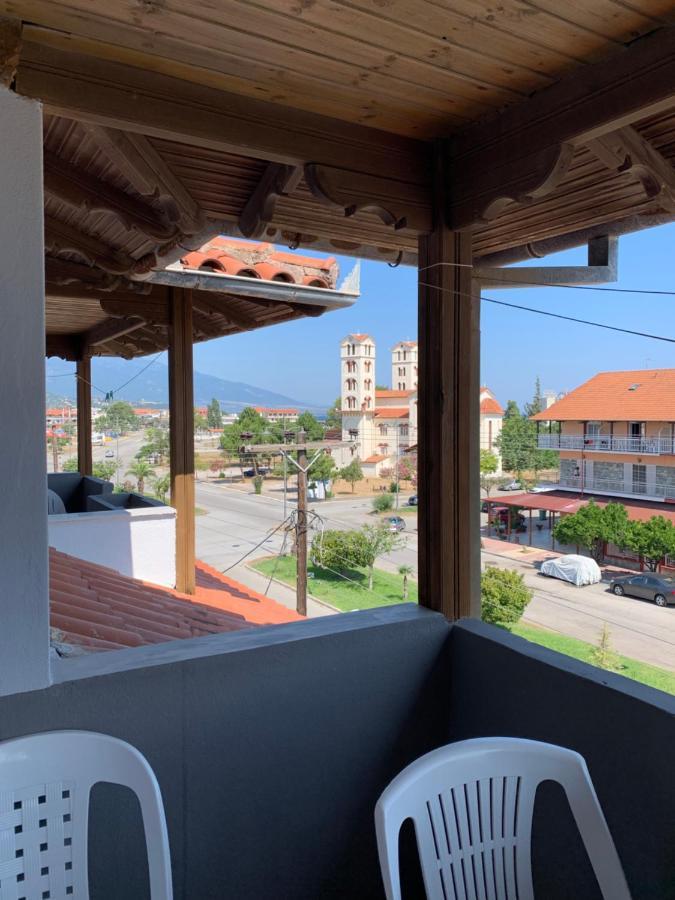 Platon Hotel Néi Póri Kültér fotó