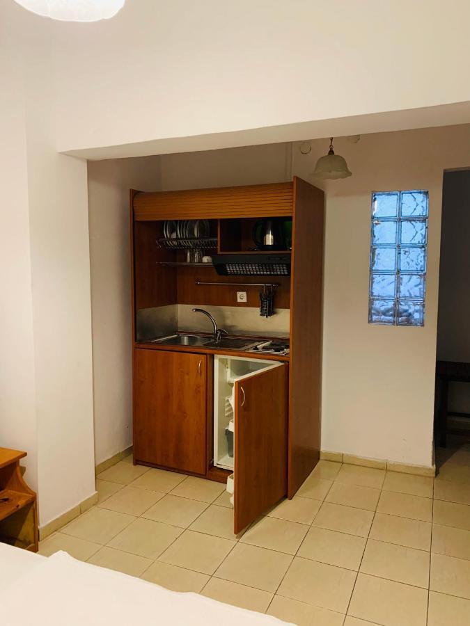 Platon Hotel Néi Póri Kültér fotó