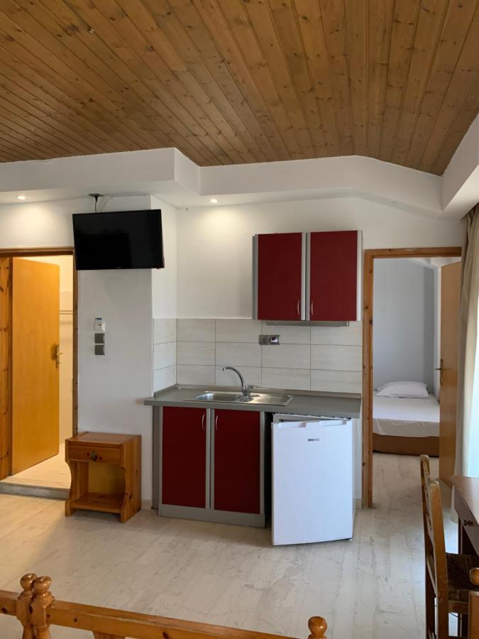 Platon Hotel Néi Póri Kültér fotó